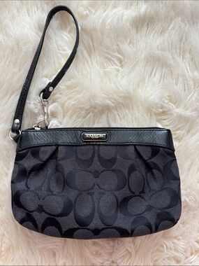 Coach Black Signature Jacquard Wristlet Clutch